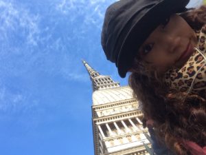 Turin ITALY Yoko Hallelujah ( ヨーコ ハレルヤ ) ハレルヤ洋子 | London underground official Busker, Singer songwriter Busking London, UK ロンドン バスキング ロンドン アンダーグラウンドオフィシャルバスカー